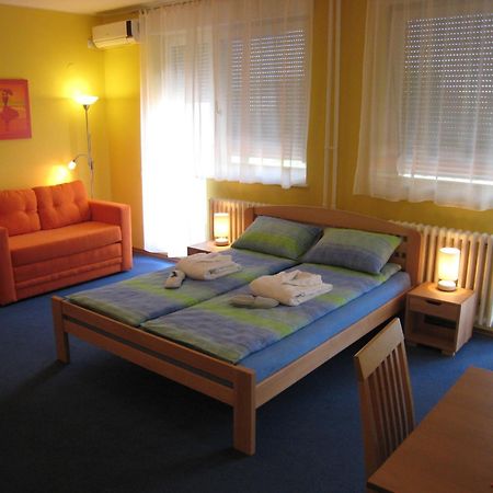 Spirit Hostel And Apartments Beograd Bagian luar foto