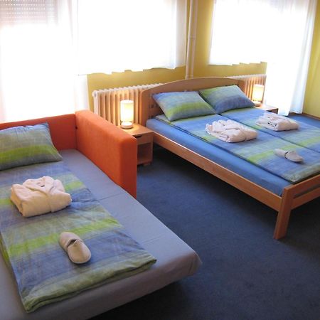 Spirit Hostel And Apartments Beograd Bagian luar foto