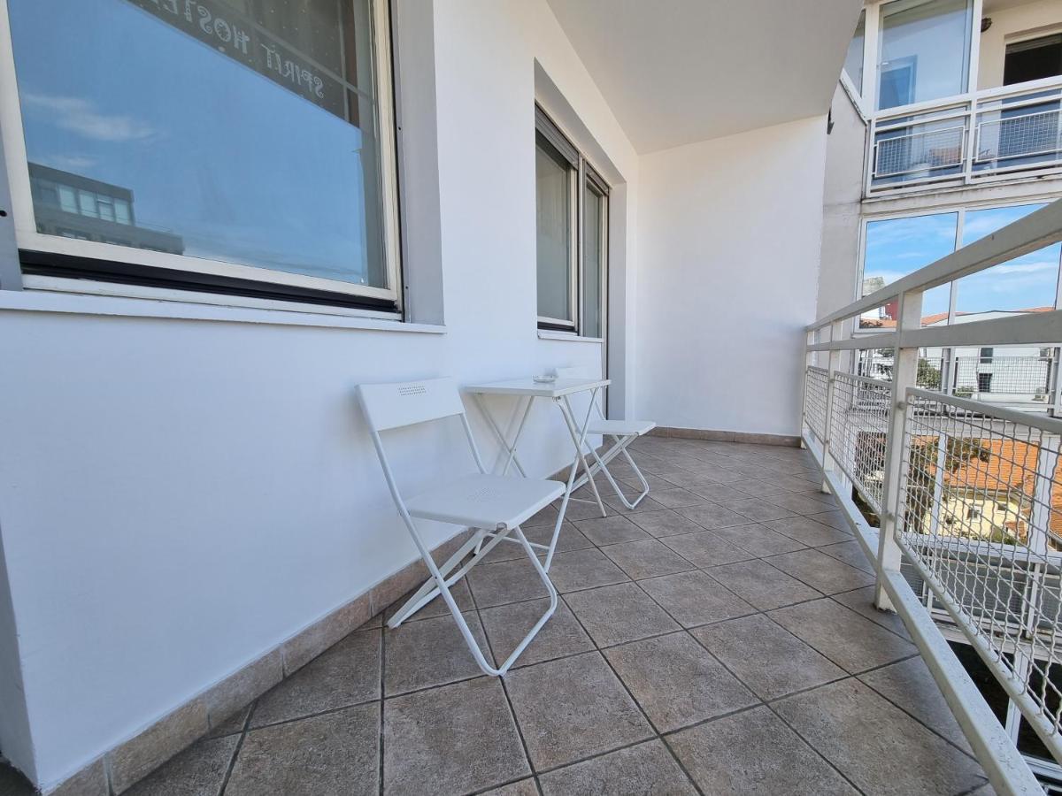 Spirit Hostel And Apartments Beograd Bagian luar foto