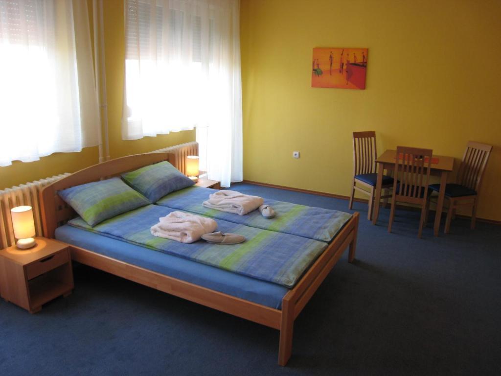 Spirit Hostel And Apartments Beograd Bagian luar foto