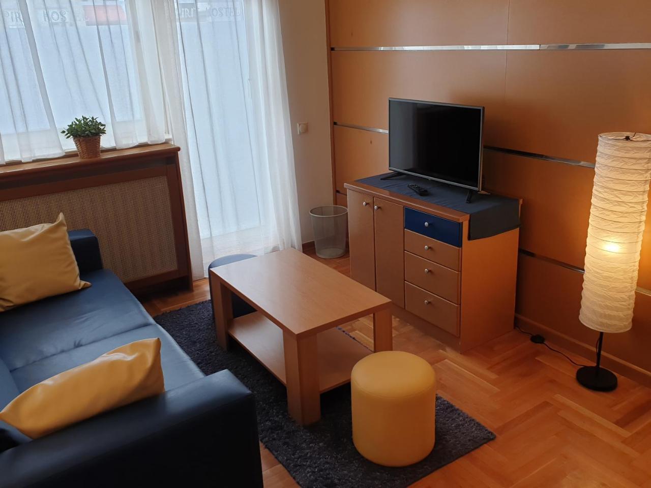 Spirit Hostel And Apartments Beograd Bagian luar foto